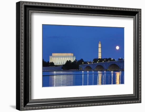 USA, Washington DC, Moon Rising Over the Memorial Bridge and the Lincoln Memorial,-Hollice Looney-Framed Photographic Print