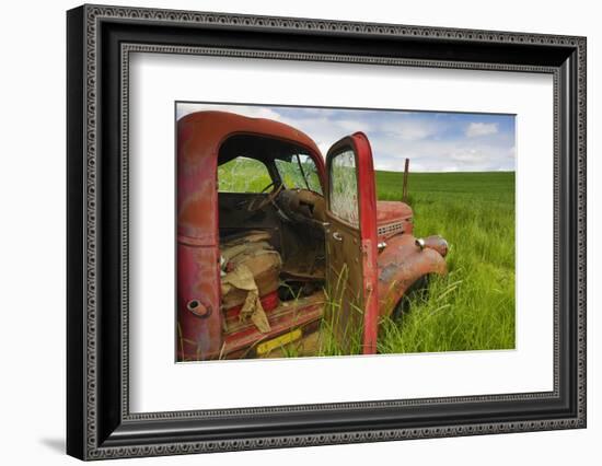 USA, Washington State, Old Colorful Field Truck in field-Terry Eggers-Framed Photographic Print