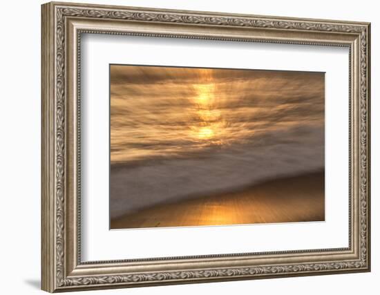 USA, Washington State, Olympic National Park, Ruby Beach-Emily Wilson-Framed Photographic Print