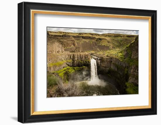 USA, Washington State. Palouse Falls State Park.-Alison Jones-Framed Photographic Print