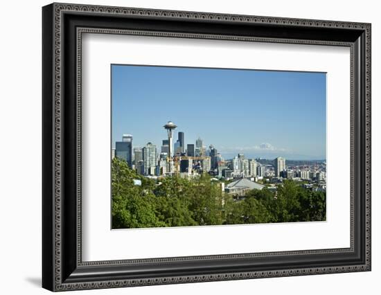 Usa, Washington State, Seattle. Queen Anne, Downtown view from Kerry Park, Mount Saint Helens in th-Michele Molinari-Framed Photographic Print