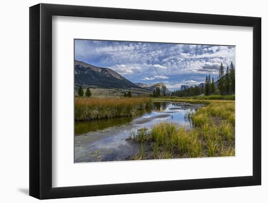 USA, Wyoming. White Rock Mountain and Squaretop Peak above Green River wetland-Howie Garber-Framed Photographic Print