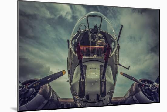 Usaf Bomber-Stephen Arens-Mounted Photographic Print
