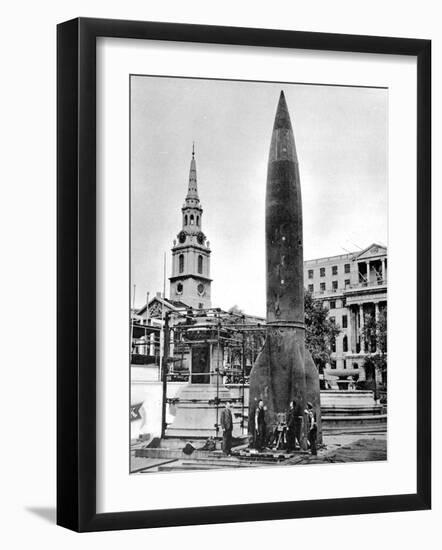 V-2 Rocket in Trafalgar Square, 1945-null-Framed Photographic Print