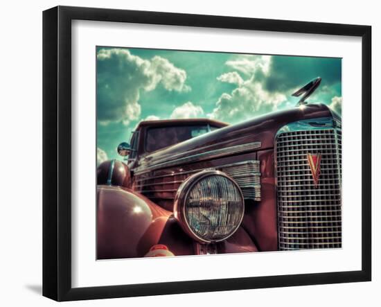 V8-Stephen Arens-Framed Photographic Print