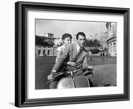 Vacances Romaines Roman Holiday De William Wyler Avec Gregory Peck Et Audrey Hepburn 1953-null-Framed Photo