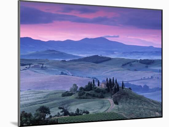 Val d'Orcia, Tuscany, Italy-Doug Pearson-Mounted Photographic Print