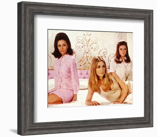 Valley of the Dolls (1967)-null-Framed Photo