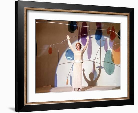 Valley Of The Dolls, Susan Hayward, 1967-null-Framed Photo