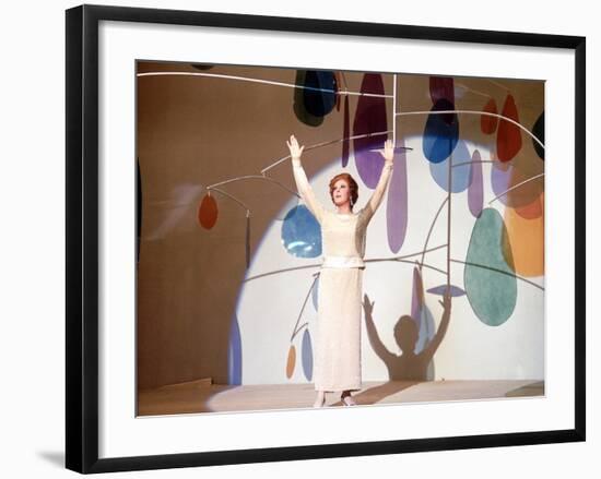 Valley Of The Dolls, Susan Hayward, 1967-null-Framed Photo