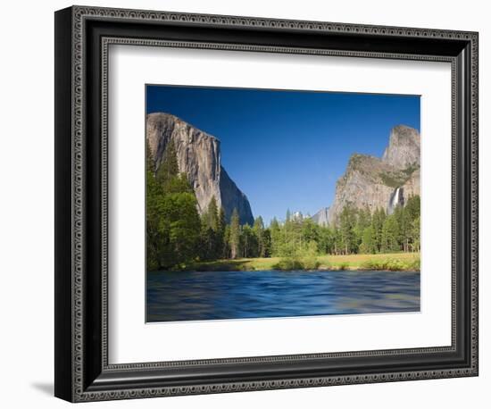 Valley View with El Capitan, Yosemite National Park, CA-Jamie & Judy Wild-Framed Photographic Print