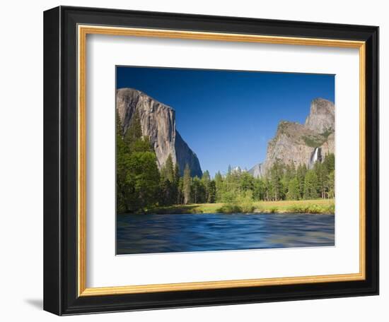 Valley View with El Capitan, Yosemite National Park, CA-Jamie & Judy Wild-Framed Photographic Print