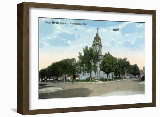Valparaiso, Indiana - Airplane over Court House Square Building-Lantern Press-Framed Art Print