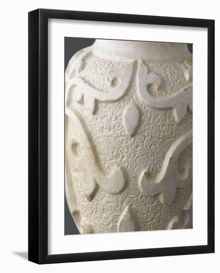 Vase aux gros fleurons-null-Framed Giclee Print