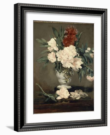 Vase de pivoines sur piédouche-Edouard Manet-Framed Giclee Print