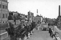 Casemates Square, Gibraltar, Early 20th Century-VB Cumbo-Giclee Print