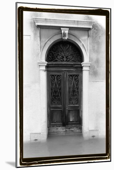 Venetian Doorways I-Laura Denardo-Mounted Photographic Print