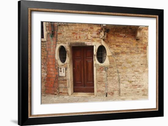 Venice Doorway-Les Mumm-Framed Photographic Print