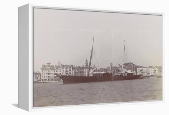 Venise, en avril, le Grace-Darling-null-Framed Premier Image Canvas