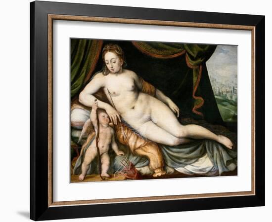 Venus and Cupid-Frans Floris the Elder-Framed Giclee Print