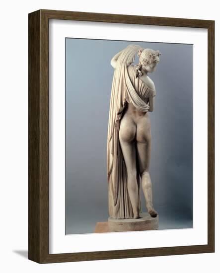 Venus Callipygian, Kallipygos, 1st Century, Marble, Full Relief-null-Framed Photographic Print