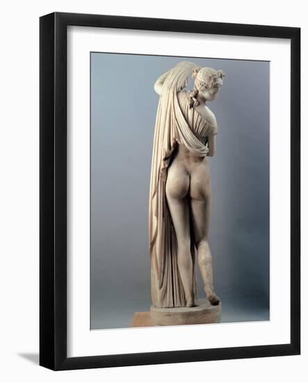 Venus Callipygian, Kallipygos, 1st Century, Marble, Full Relief-null-Framed Photographic Print