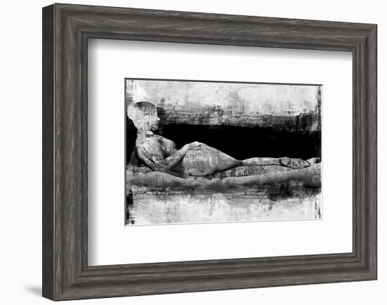 Venus d'Urban Ouest-Rosa Mesa-Framed Art Print