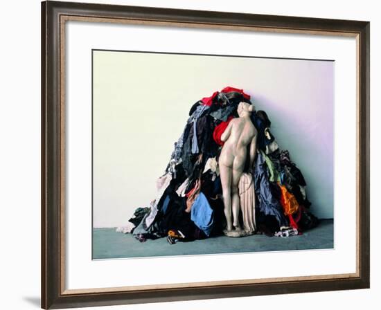 Venus of the Rags-null-Framed Photographic Print