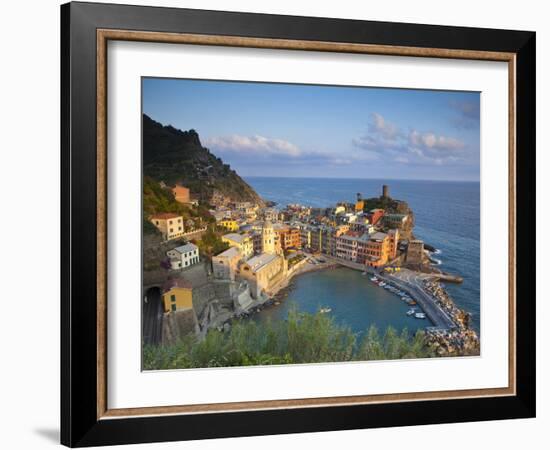 Vernazza, Cinque Terre, Riviera Di Levante, Liguria, Italy-Jon Arnold-Framed Photographic Print