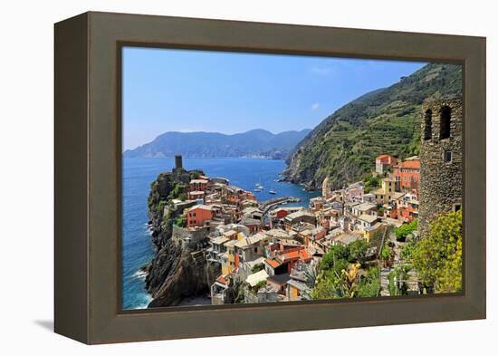 Vernazza, Italian Riviera, Cinque Terre, UNESCO World Heritage Site, Liguria, Italy, Europe-Hans-Peter Merten-Framed Premier Image Canvas