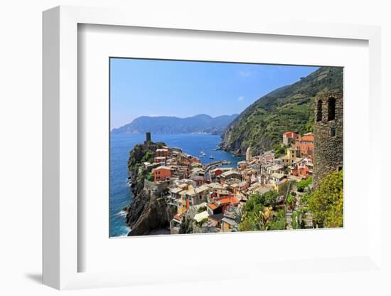 Vernazza, Italian Riviera, Cinque Terre, UNESCO World Heritage Site, Liguria, Italy, Europe-Hans-Peter Merten-Framed Photographic Print