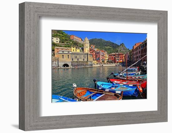 Vernazza, Italian Riviera, Cinque Terre, UNESCO World Heritage Site, Liguria, Italy, Europe-Hans-Peter Merten-Framed Photographic Print