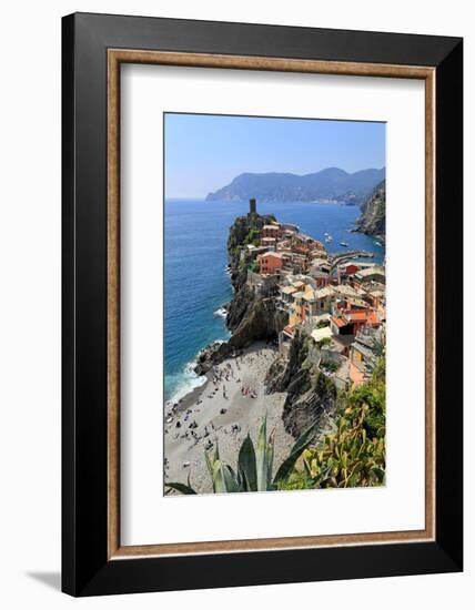 Vernazza, Italian Riviera, Cinque Terre, UNESCO World Heritage Site, Liguria, Italy, Europe-Hans-Peter Merten-Framed Photographic Print