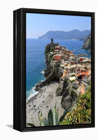 Vernazza, Italian Riviera, Cinque Terre, UNESCO World Heritage Site, Liguria, Italy, Europe-Hans-Peter Merten-Framed Premier Image Canvas