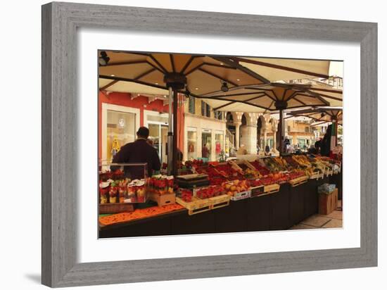 Verona Market-Les Mumm-Framed Photographic Print