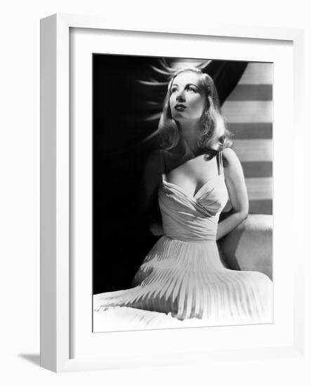 Veronica Lake (1919-1973) American Actress C. 1941-null-Framed Photo