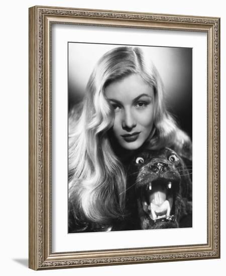 Veronica Lake, 1941-null-Framed Photographic Print