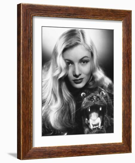 Veronica Lake, 1941-null-Framed Photographic Print