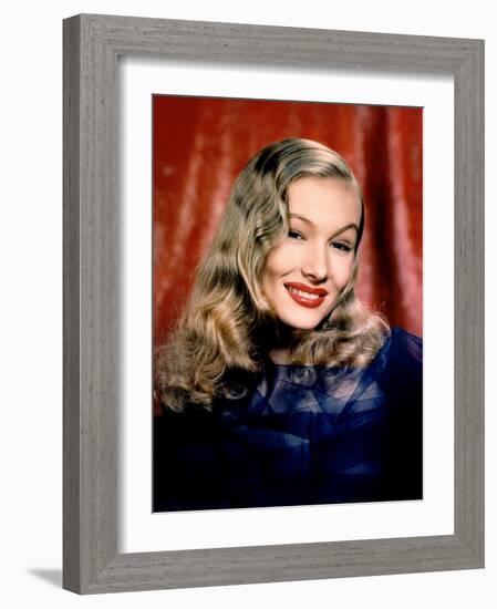 Veronica Lake, c.1942-null-Framed Photo