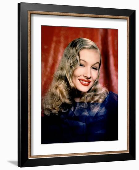 Veronica Lake, c.1942-null-Framed Photo