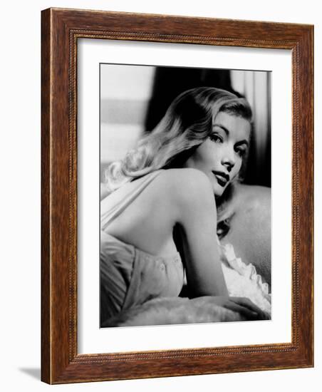 Veronica Lake, Early 1940s-null-Framed Photo