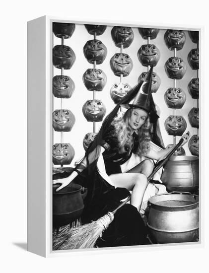 Veronica Lake, I Married a Witch, 1942-null-Framed Premier Image Canvas