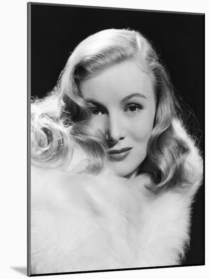 Veronica Lake-null-Mounted Photo