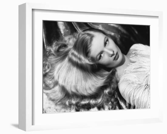 Veronica Lake-null-Framed Photographic Print