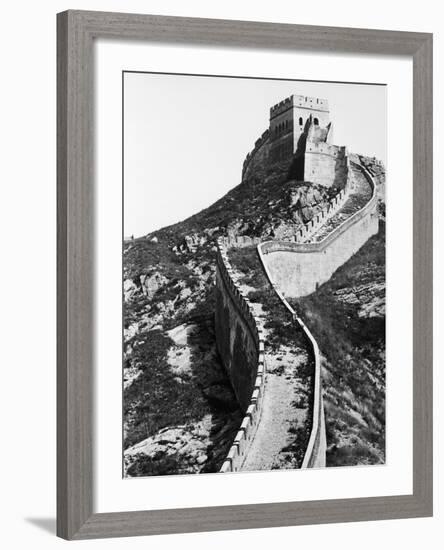 Vertical Section of Great Wall of China-Bettmann-Framed Photographic Print