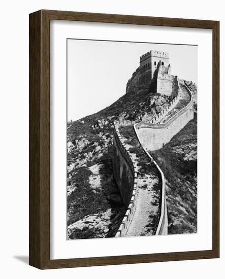 Vertical Section of Great Wall of China-Bettmann-Framed Photographic Print