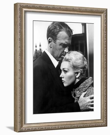 Vertigo, James Stewart, Kim Novak, 1958-null-Framed Photo