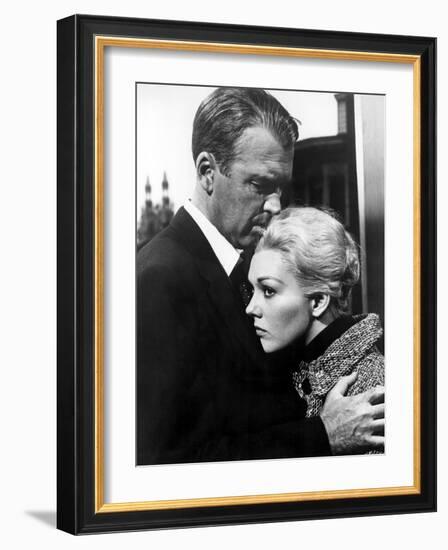 Vertigo, James Stewart, Kim Novak, 1958-null-Framed Photo