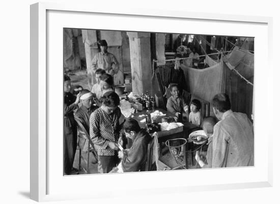 Victims of the Nagasaki Atomic Bombing at Fukuromachi Relief Station, August 1945-null-Framed Photo