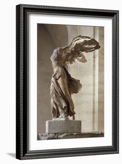 Victoire de Samothrace-null-Framed Giclee Print